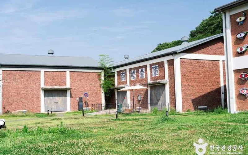 전남 담빛예술창고 방문 동선을 참고할 수 있는 트립뷰 편집 이미지