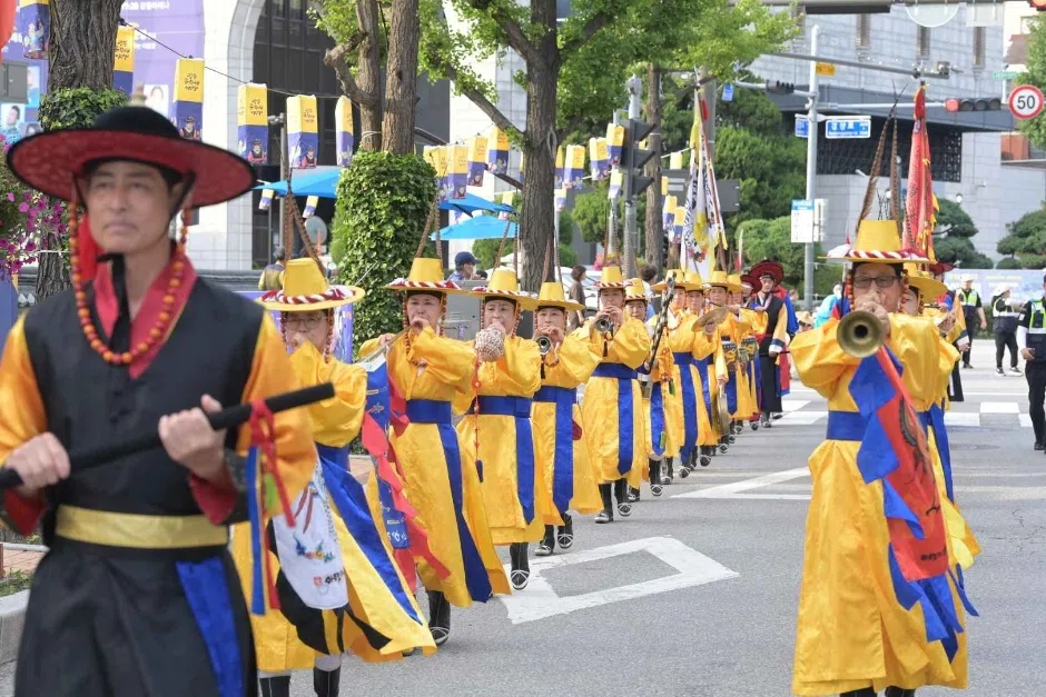 강원 강릉 국가유산 야행 방문 동선을 참고할 수 있는 트립뷰 편집 이미지