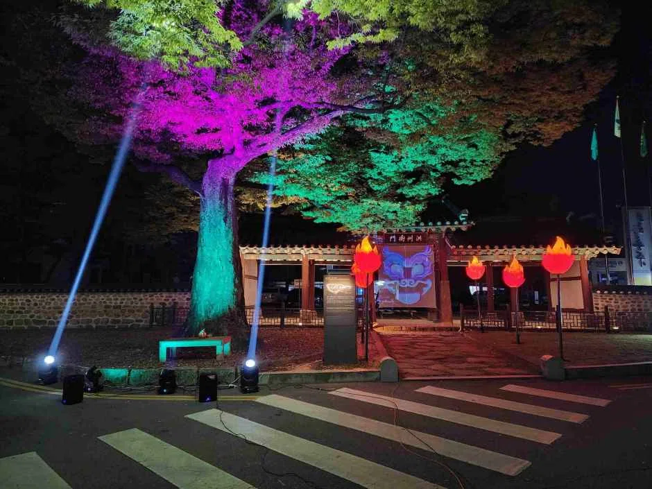 충남 홍성 국가유산 야행 방문 동선을 참고할 수 있는 트립뷰 편집 이미지