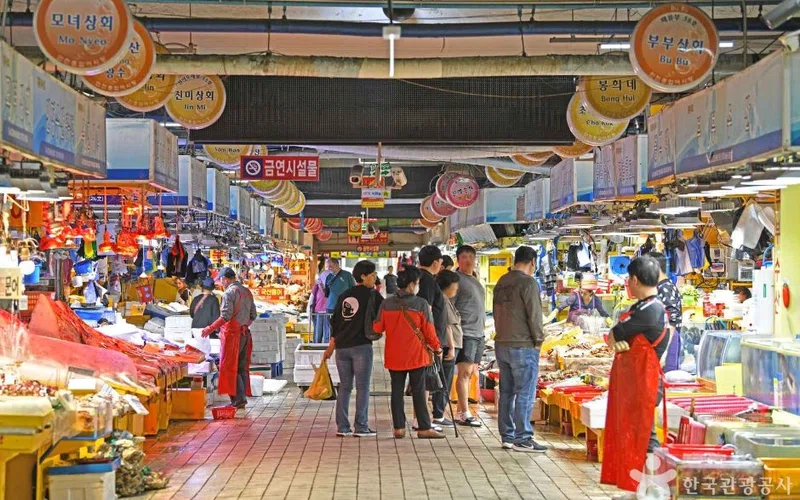 인천 인천 종합어시장 방문 동선을 참고할 수 있는 트립뷰 편집 이미지