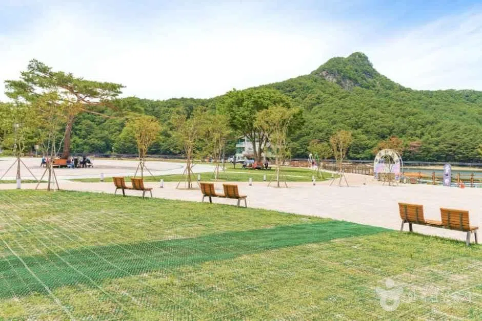 경기 산정호수 조각공원 방문 동선을 참고할 수 있는 트립뷰 편집 이미지