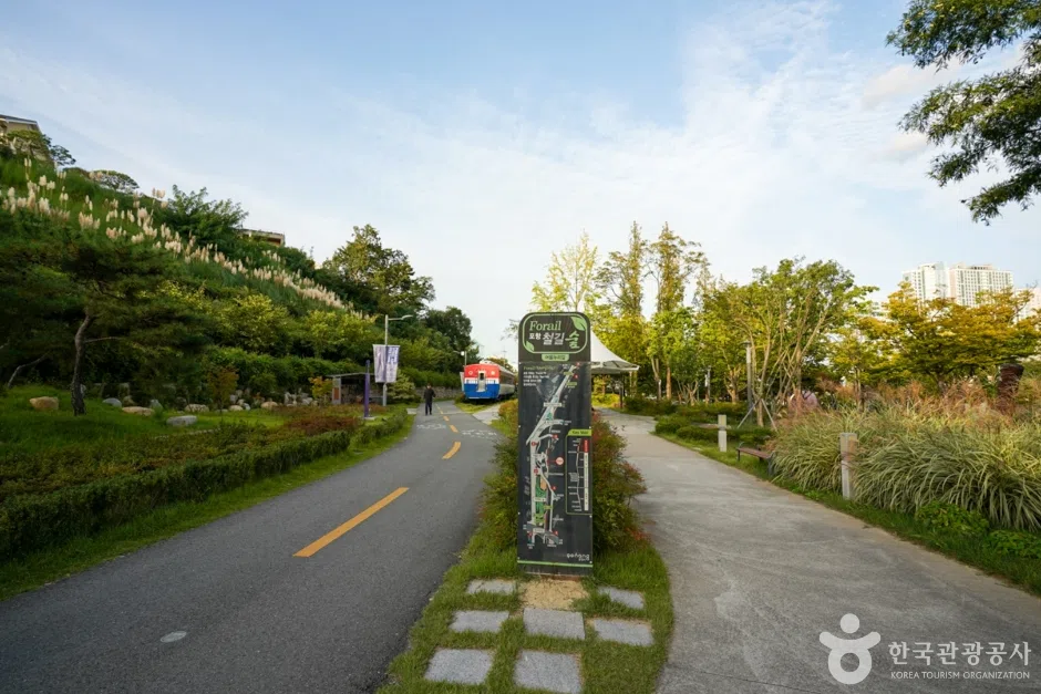 경북 철길숲 & 불의정원 방문 동선을 참고할 수 있는 트립뷰 편집 이미지
